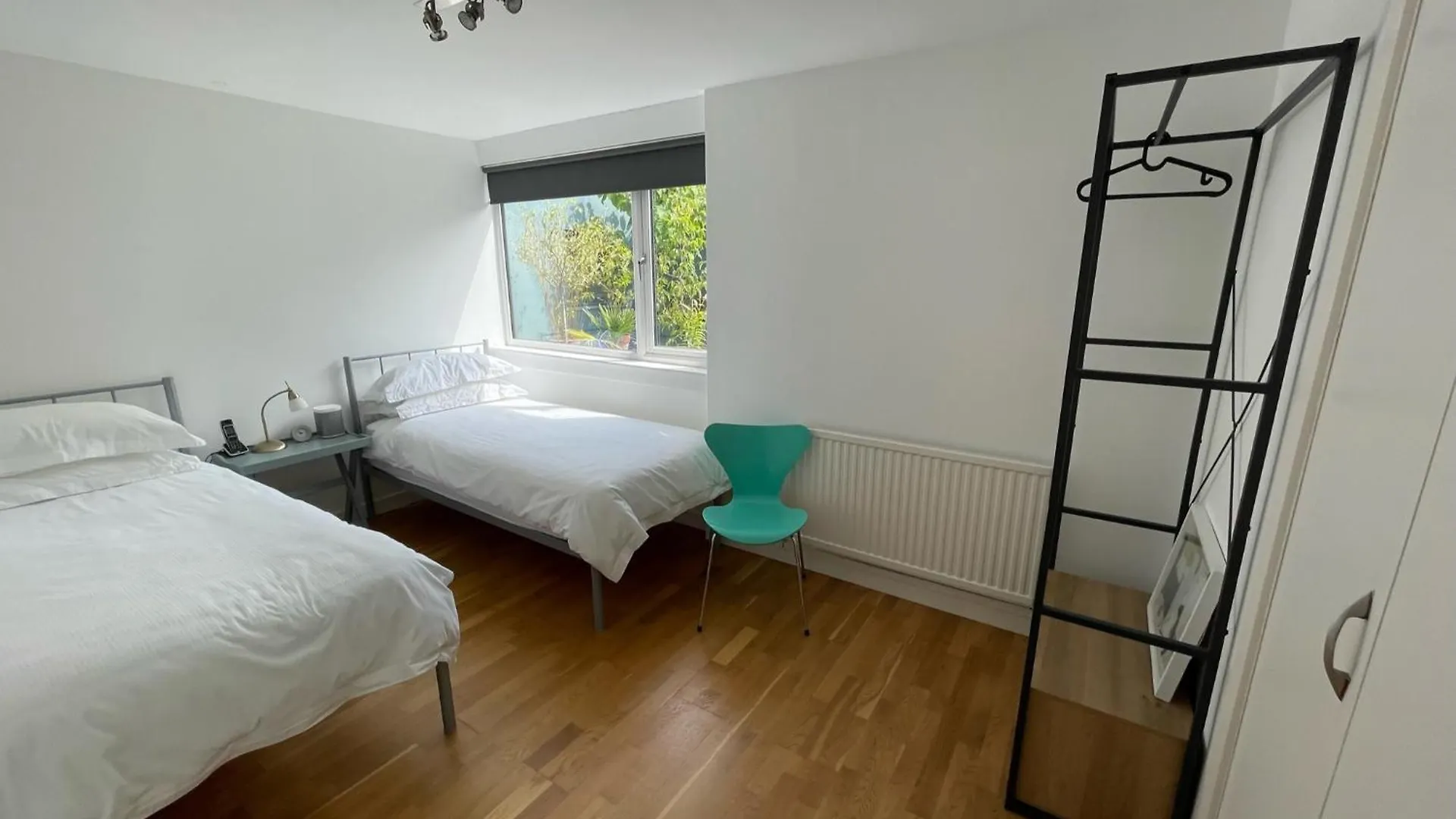Suntrap House Edinburgh Villa