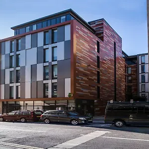 Hub By Premier Royal Mile Отель
